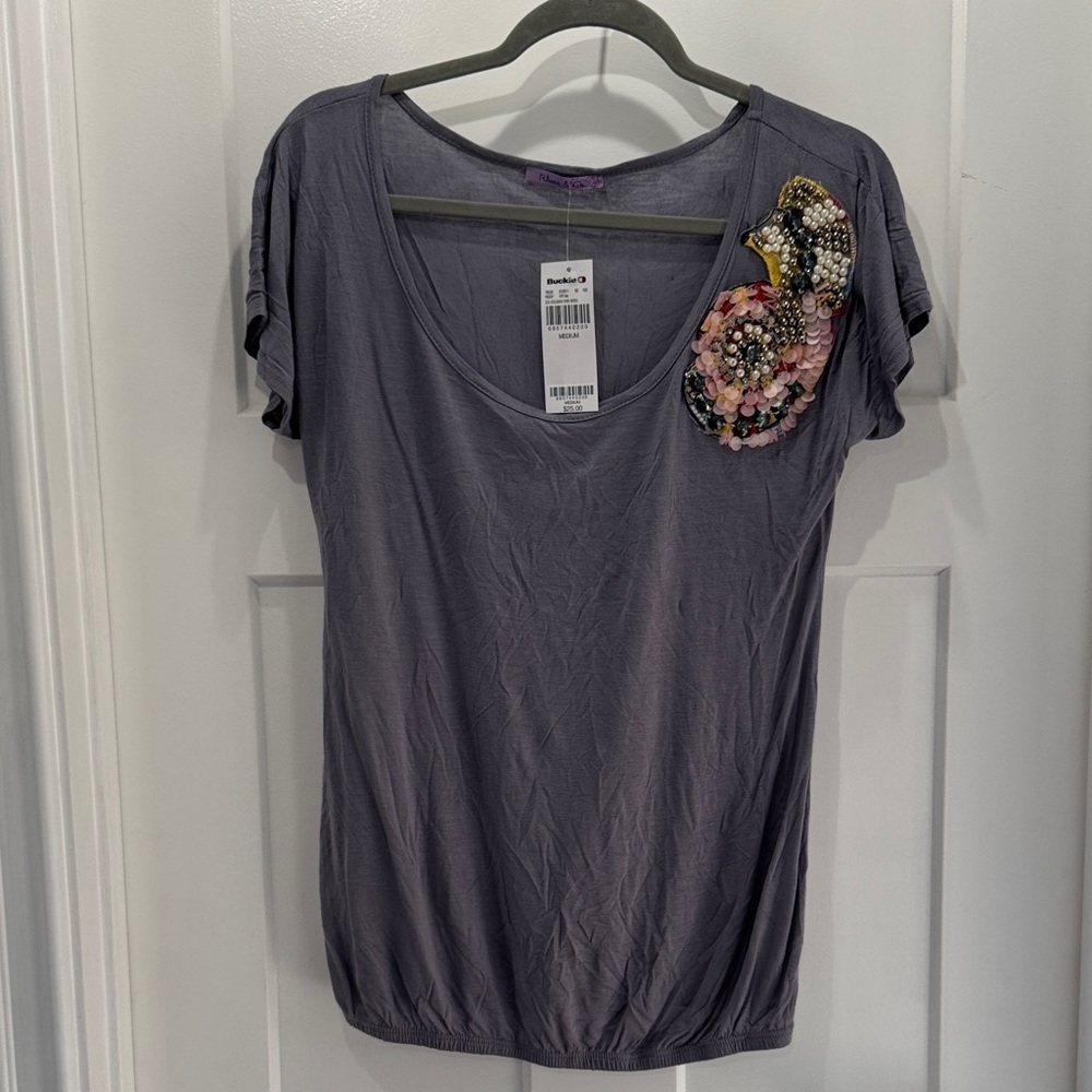 NWT Buckle Embellished Scoop Neck Women’s Top - Gray Size Medium